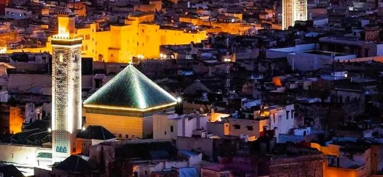 Salir de noche por la medina de Fez el Bali