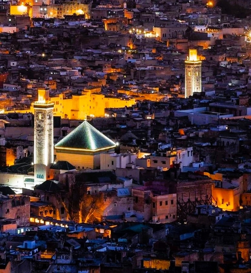 Salir de noche por la medina de Fez el Bali